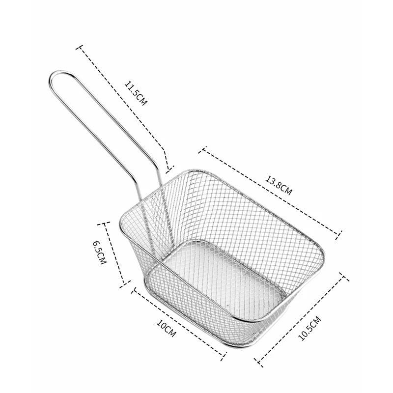 Klein. Quadratisch. Knusprig. – Der Pommes-Frites-Korb von Divine Grill