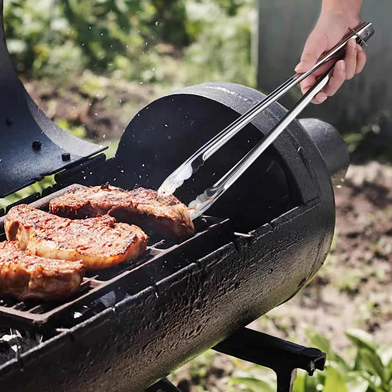 Stainless steel grill tongs – your stylish all-rounder for the fire