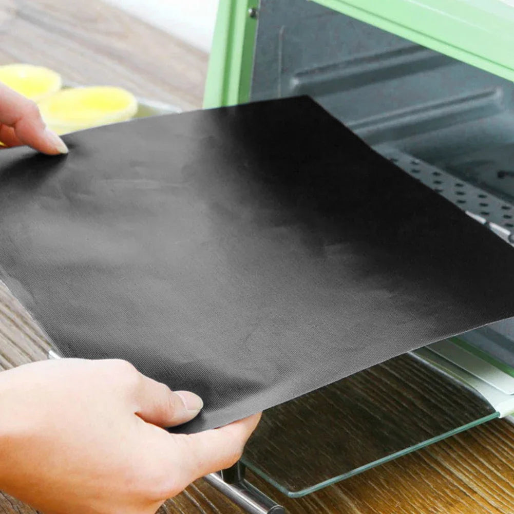 Reusable non-stick grill mat – Grill cleanly like a pro