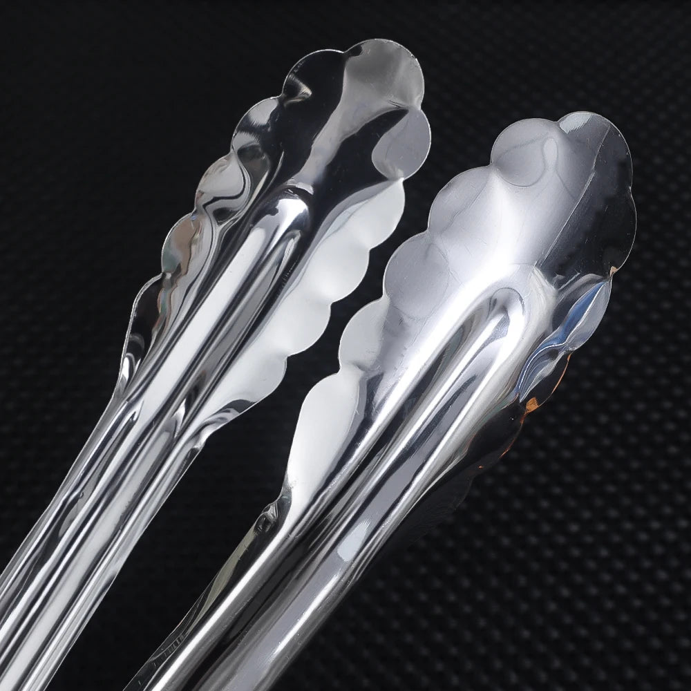 Stainless steel grill tongs – your stylish all-rounder for the fire